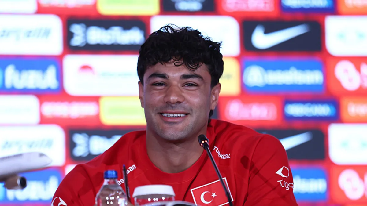 Ozan Kabak: 'Kendi tarihimizi yazmak istiyoruz