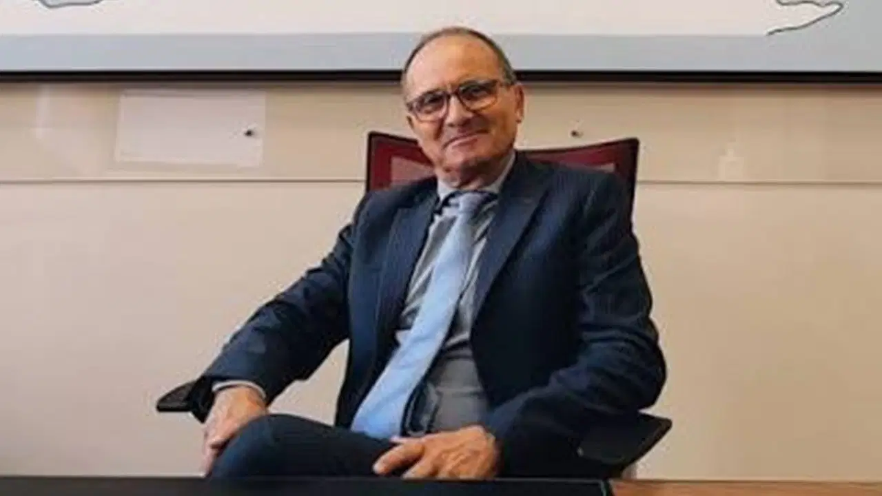Özel İtalyan Lisesi'nde Gerilim: Müdür Finocchiaro'ya 'Persona Non Grata