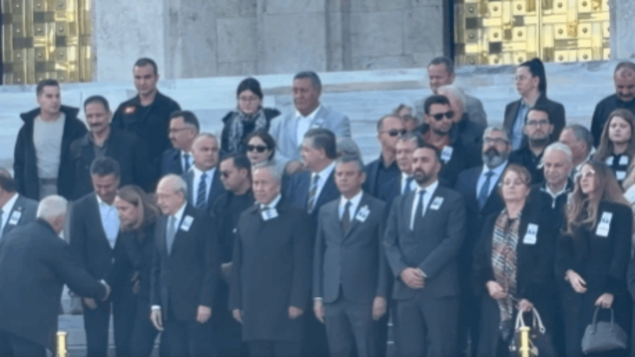 Özel, Kılıçdaroğlu ve Arınç aynı cenazede