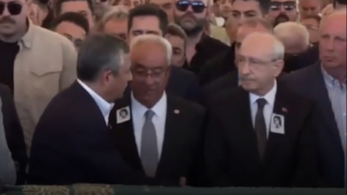 Özel ve Kılıçdaroğlu'ndan cenazede soğuk tavır