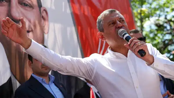 Özel'den Gürlek'e Nevşehir'de Sert Tepki: Demokrasi Düşmanı