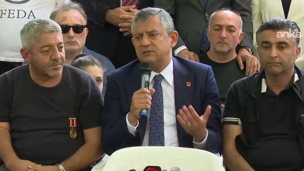 Özel'den şehit aileleri ve gazilere destek: Kanun teklifi oybirliğiyle geçmeli