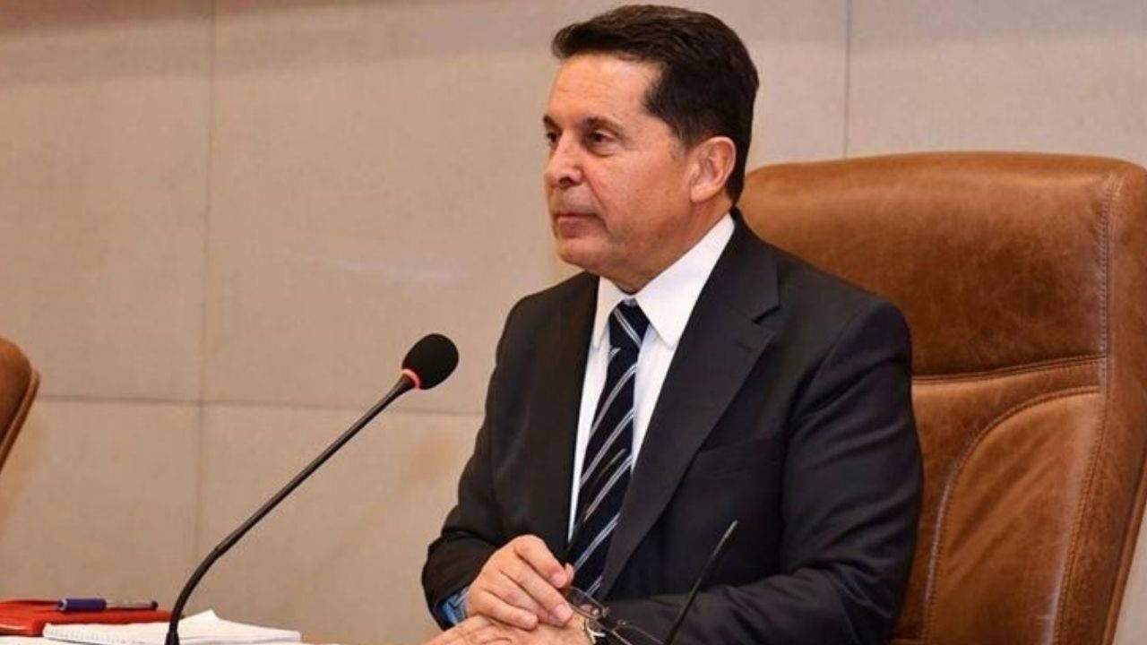 Özer'e Görevi Kötüye Kullanma Cezası: Göreve Dönecek mi