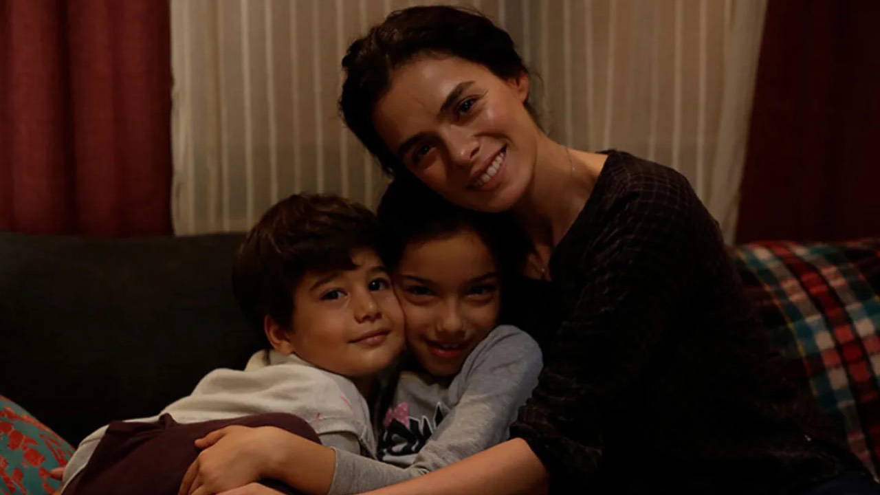 Özge Özpirinçci'den Kübra Süzgün'ün İddialarına Sert Yanıt
