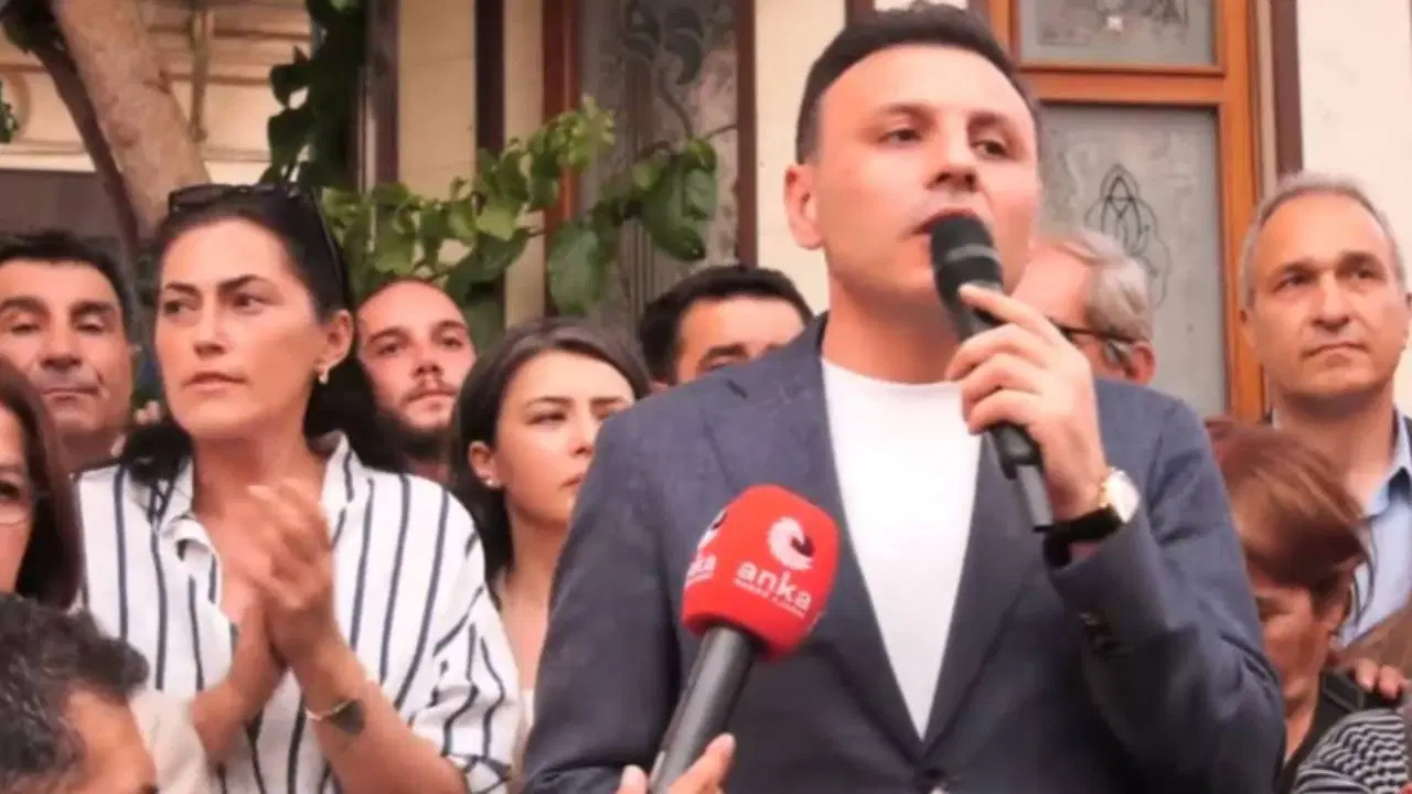 Özgür Çelik'ten Adalar protestosunda iktidara sert sözler: Yargı siyasete alet ediliyor