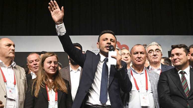 Özgür Çelik, Yeni Parti'nin İstanbul Kurucu İl Başkanı Oldu