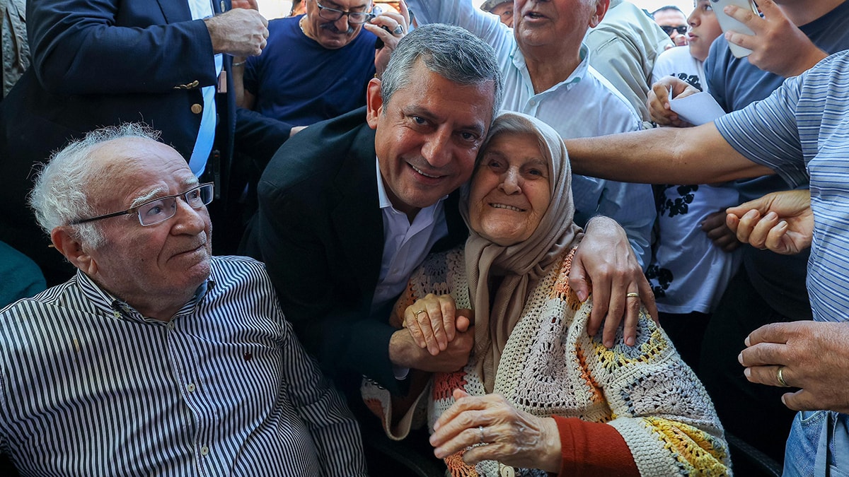Özgür Özel'in 3 Hedefi: Yüzde 60+1 ve İktidar Yolu