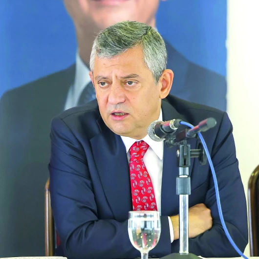 Özgür Özel'den AKPM Görevlendirmesi: Kendisini ve Veli Ağbaba'yı Seçti