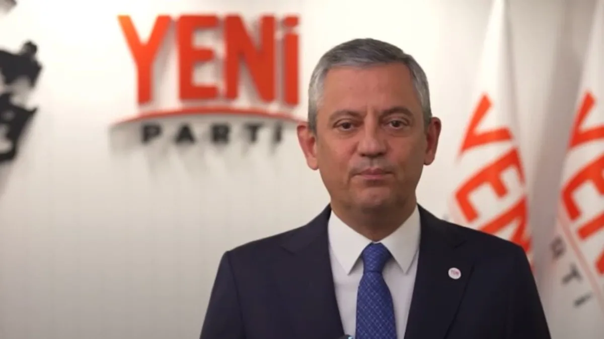 Özgür Özel Atina'da İmamoğlu Davasını Gündeme Getirdi