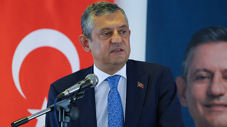 Özgür Özel'den Bahçeli'ye Hazine Yardımı Yanıtı