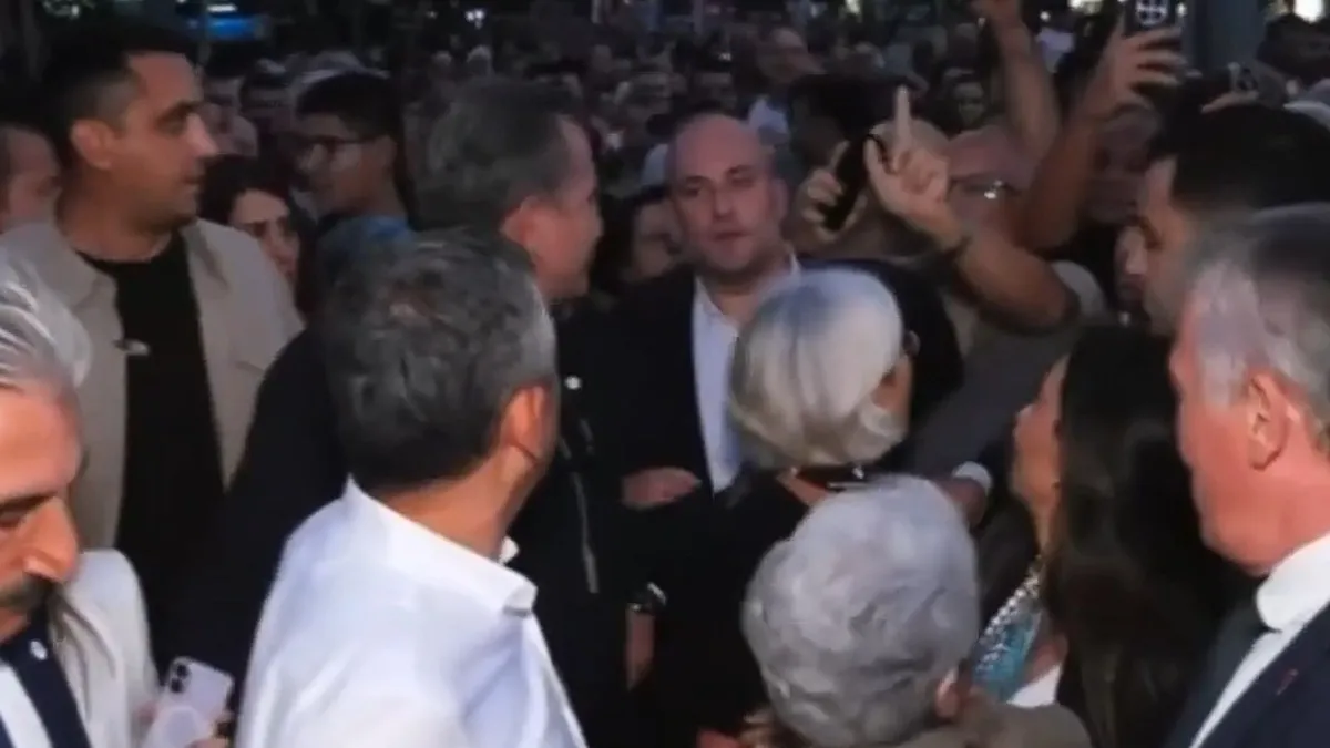 Özgür Özel'den Bursa'da skandal sözler: "Allah seni kahretsin