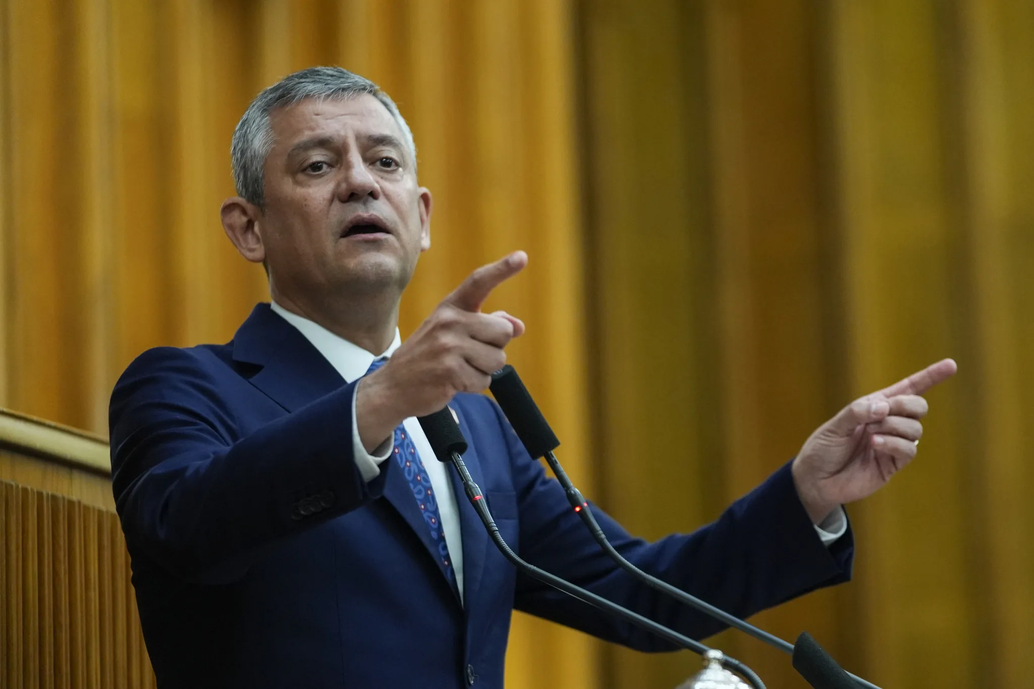 Özgür Özel cephesinde çözülme: 50 milletvekili karşı çıktı