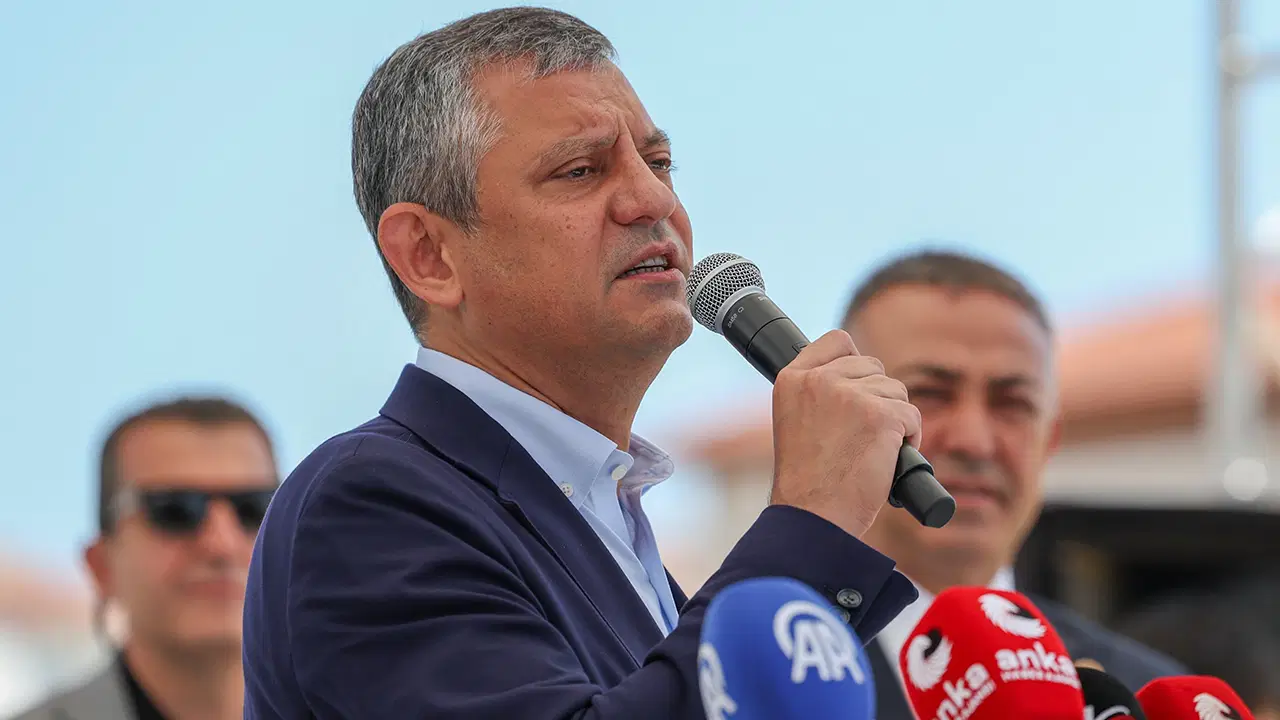 Özgür Özel: Gerekirse Başımı Vereceğim Ama Baş Eğmeyeceğim