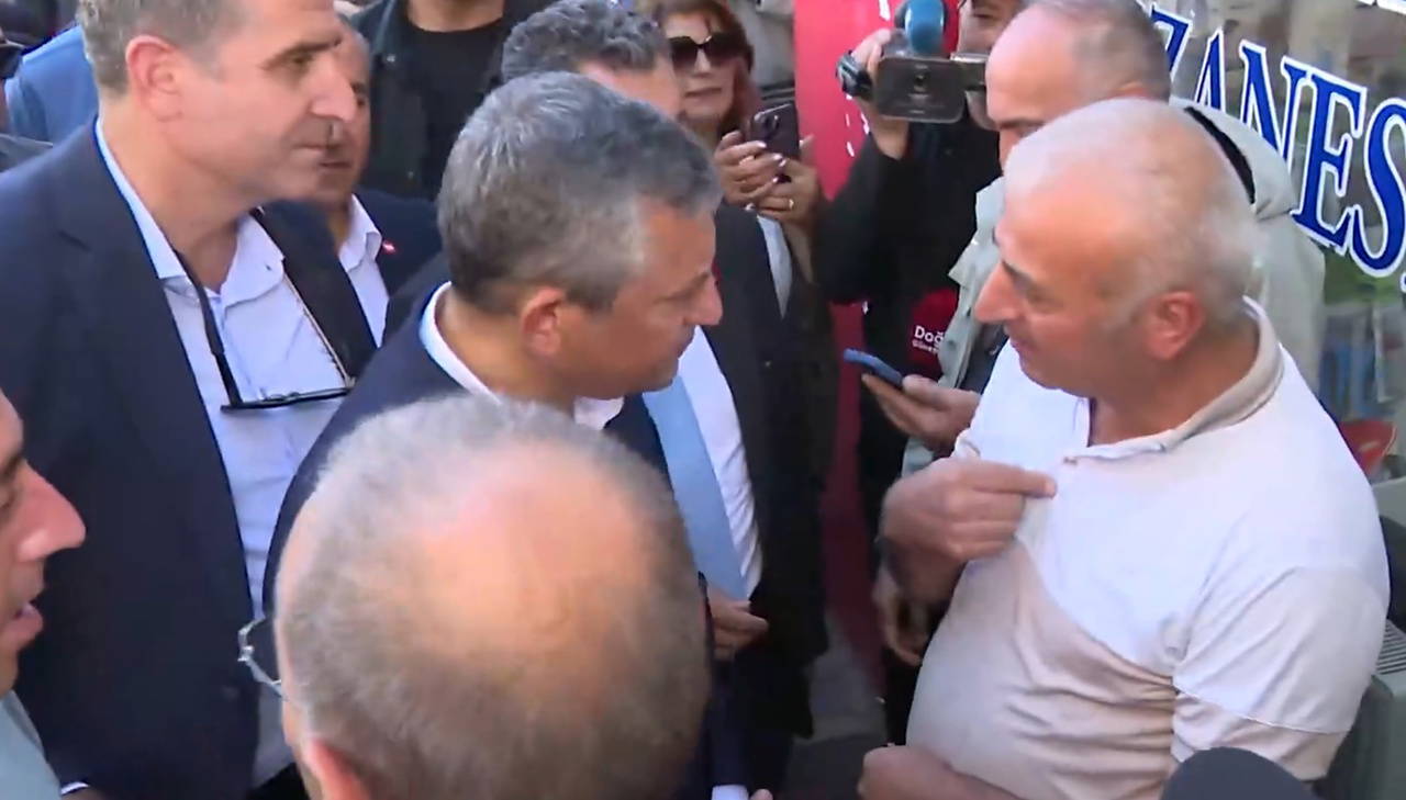 Özgür Özel'e Esnaf Ziyaretinde Sert Eleştiri: 'Yumuşak Muhalefetinizden Rahatsızım