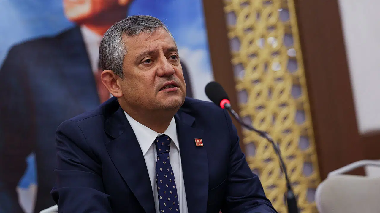Özgür Özel'den kapalı grup toplantısı: Yeni parti gündemi