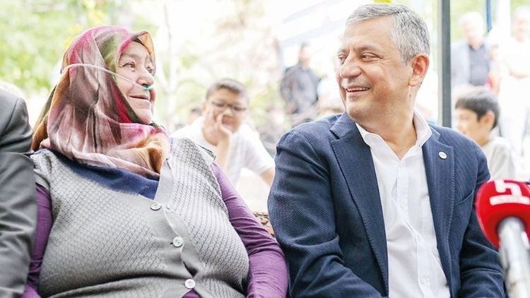 Özgür Özel: Kavga Ekmek Kavgası Olacak