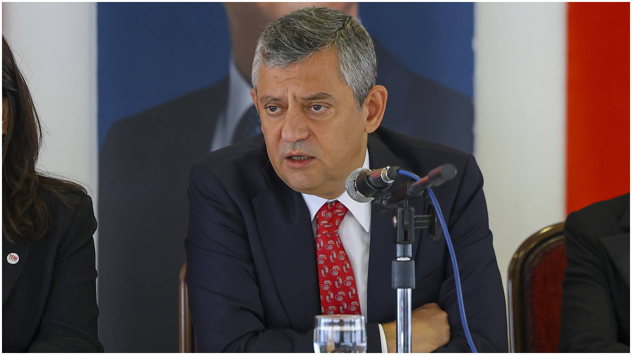 Özgür Özel'den Mansur Yavaş ve İmamoğlu Açıklaması