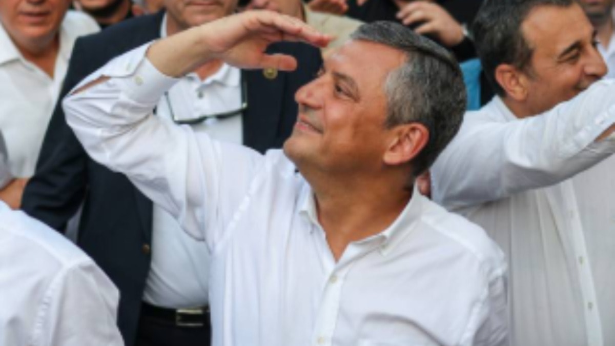 Özgür Özel'den 'Sıra size de gelecek mi?' sorusuna yanıt