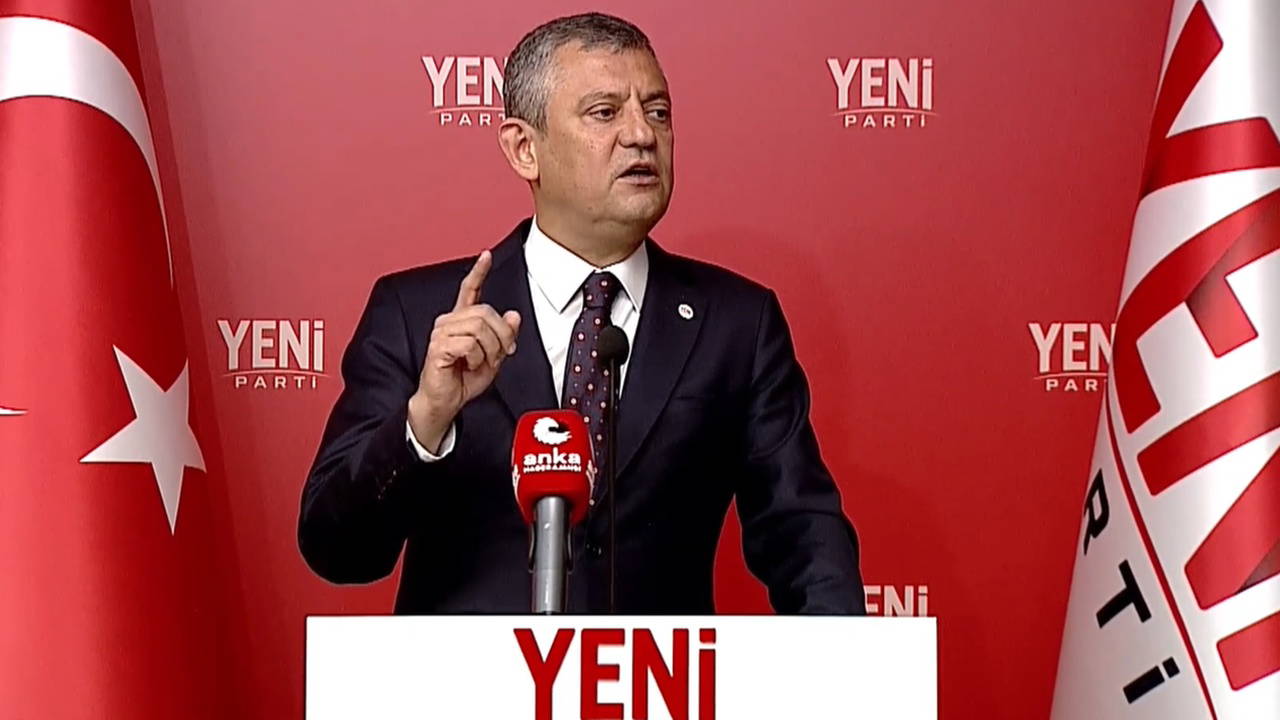 Özgür Özel'den Soma Maden Faciası Açıklaması: 'Yine Yüreğimizi Yaktı