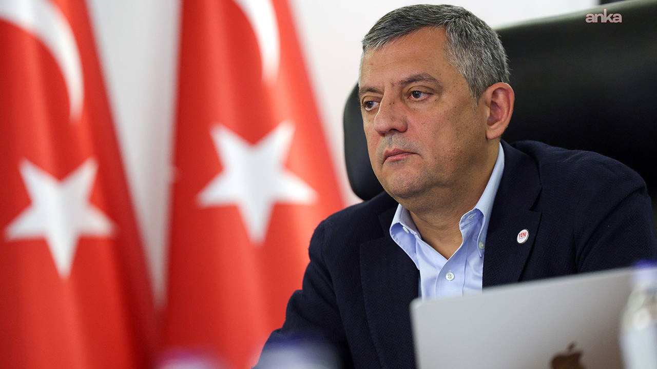 Özgür Özel, Sosyalist Enternasyonal Toplantısı'na katıldı