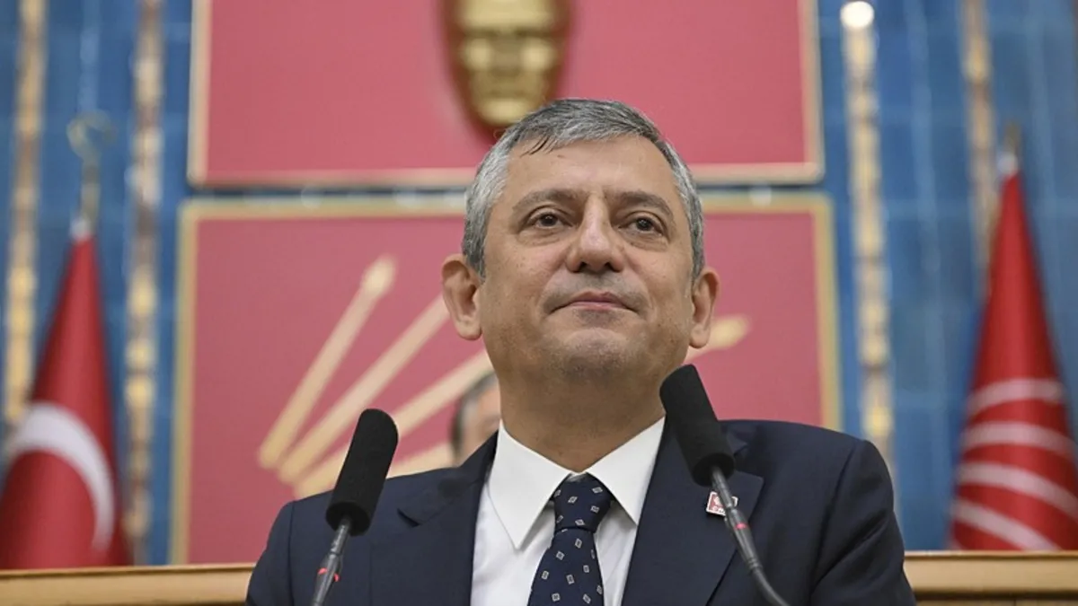Özgür Özel'den yeni parti sinyali: Batı medyası destek verdi