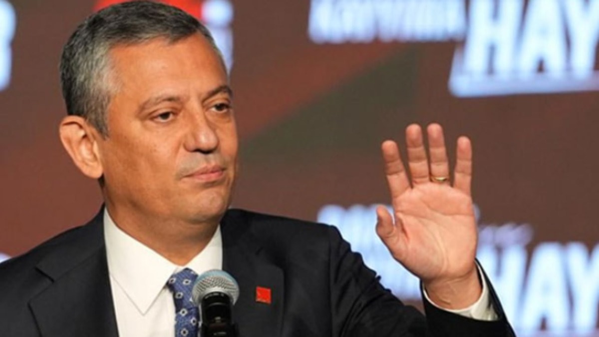 Özgür Özel'in 'Yeni Parti' sinyali kulisleri hareketlendirdi