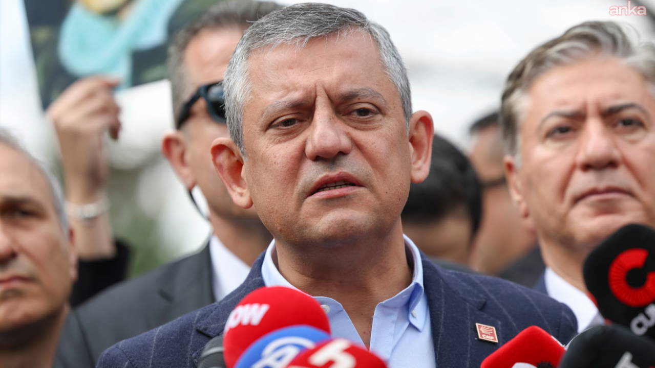 Özgür Özel'den Denizli trafik kazasında hayatını kaybedenlere başsağlığı