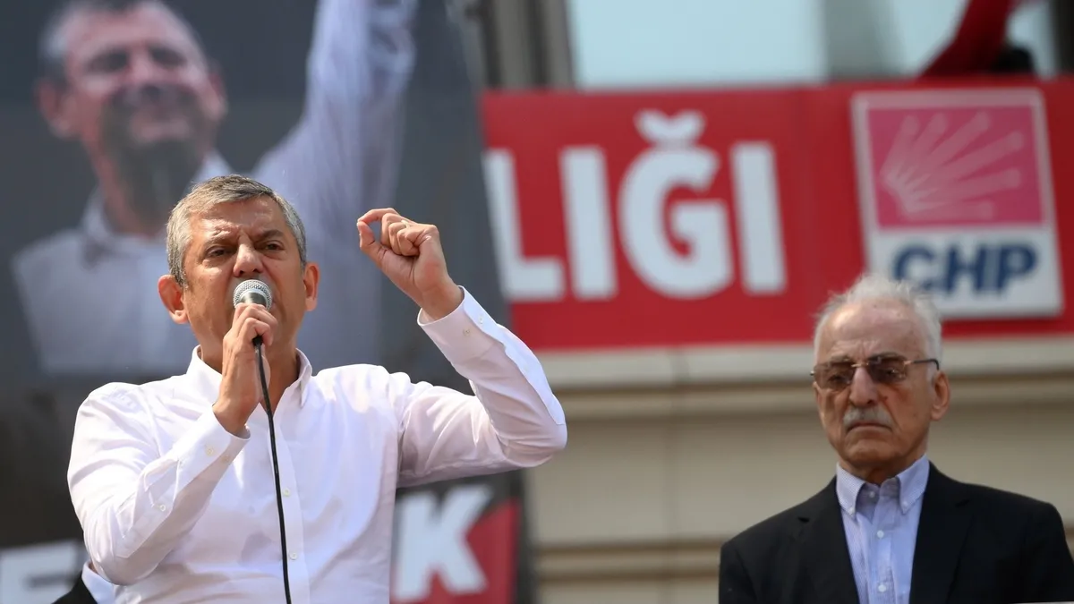 Özgür Özel'den NATO ülkelerine müdahale çağrısı