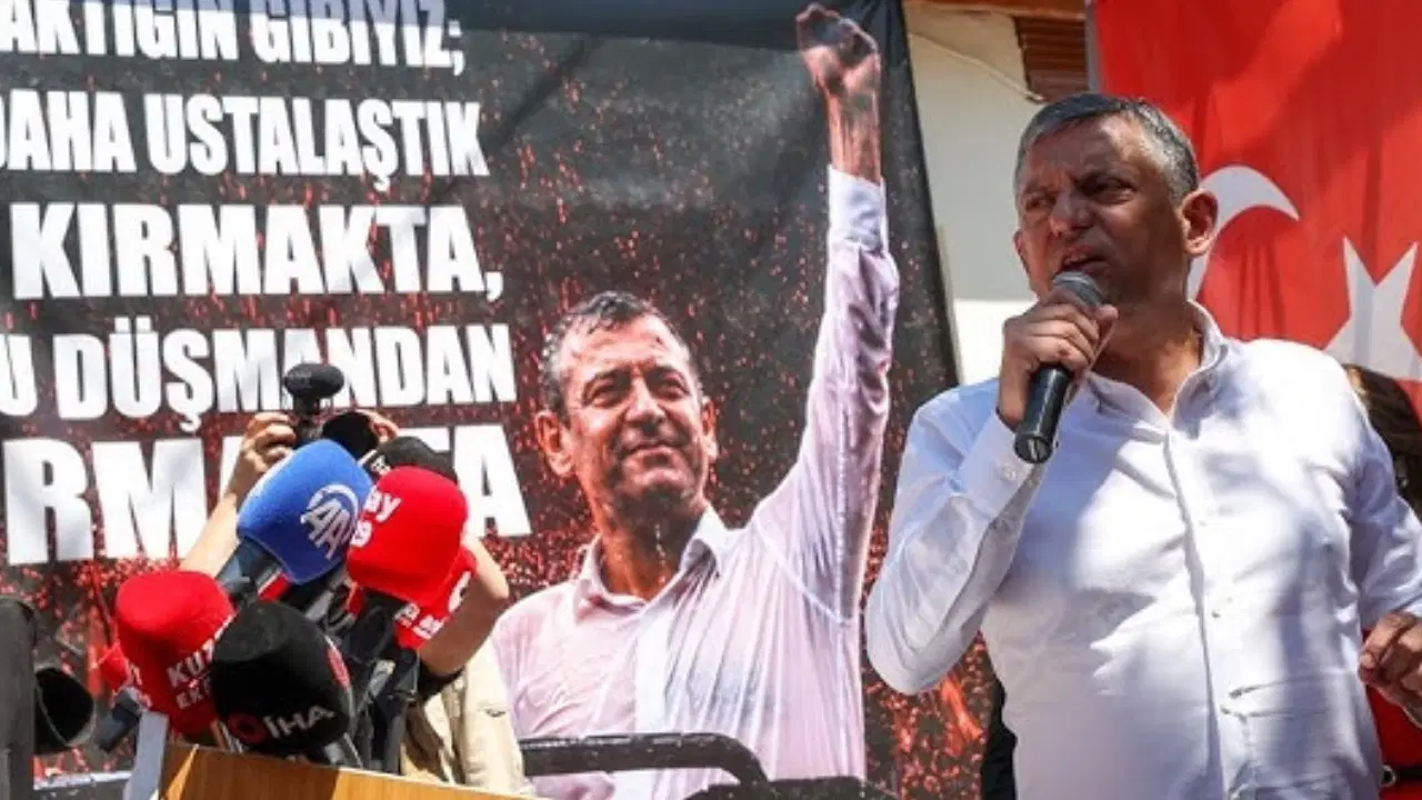 Özgür Özel'den Tokat'ta taşıma seçmen iddiası: 550 kişi kaydırıldı