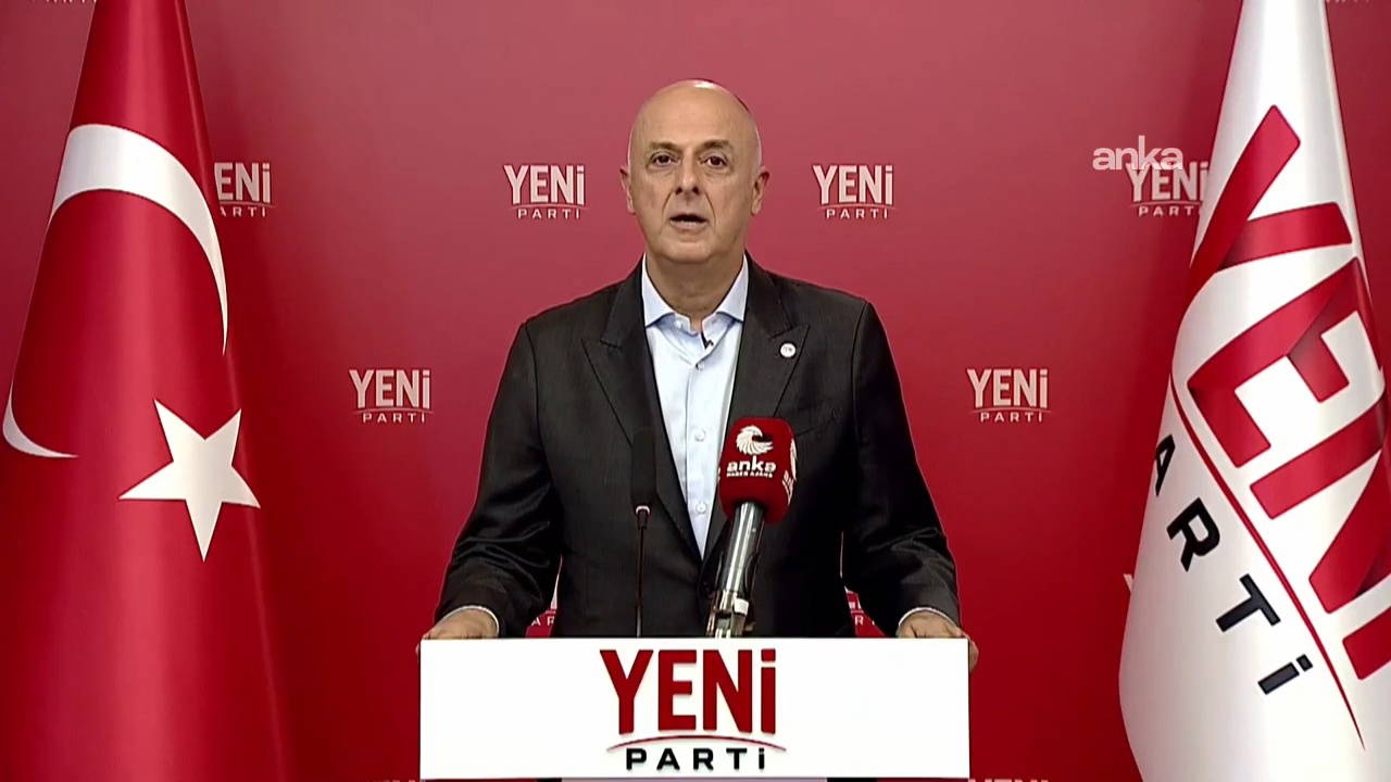 Özlale'den 'Fon Skandalı' Yanıtı: 'Allah Trollerin de Akıllısını Versin