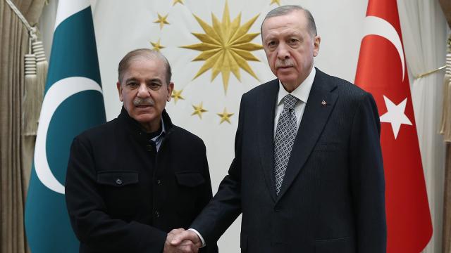 Pakistan Başbakanı Şahbaz Şerif Türkiye'ye Çalışma Ziyareti Gerçekleştirecek