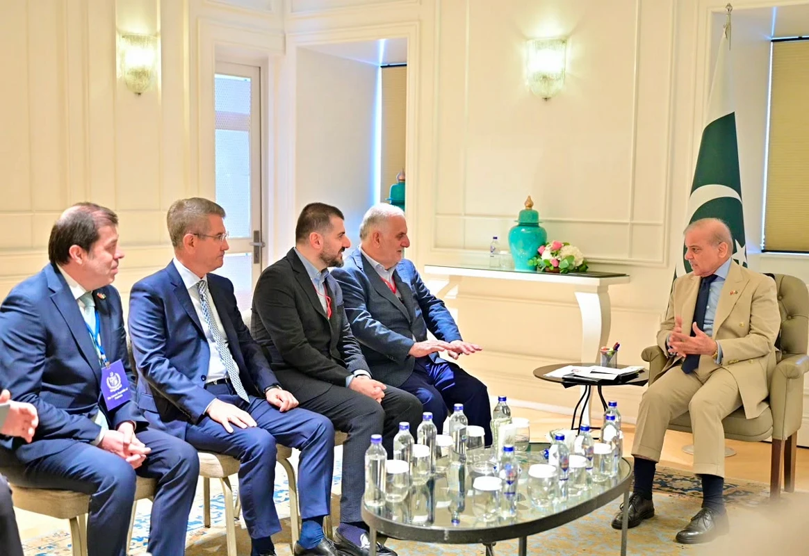 Pakistan Başbakanı Şahbaz Şerif'ten Albayrak Grubu'na stratejik kabul
