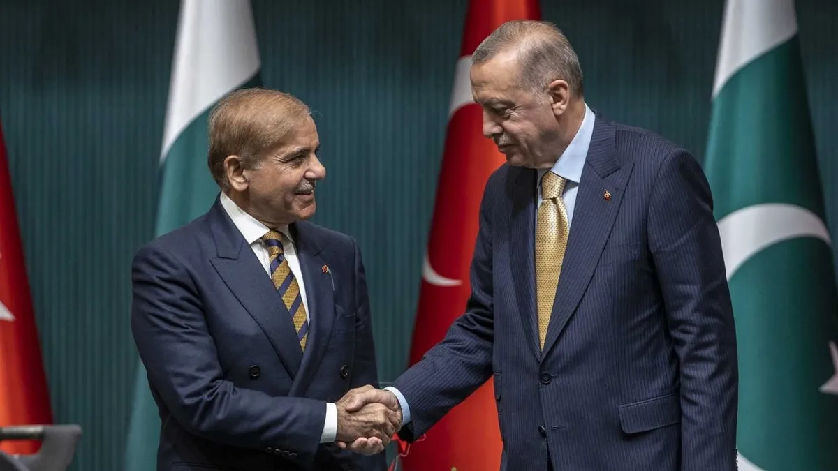Pakistan Başbakanı Şerif Türkiye'de: Bilişim, Enerji, Ticaret Masada