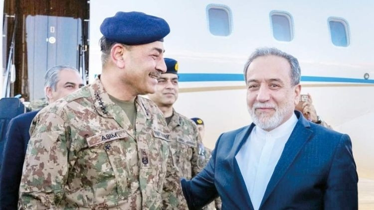 Pakistan'dan Tahran'a Üst Düzey Ziyaret: Asım Münir Krize Müdahale Ediyor