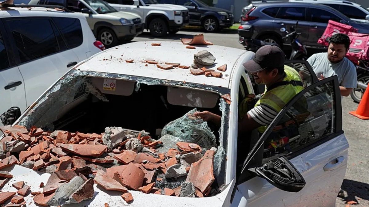 Panama'da 7,7'lik Deprem: Tsunami Uyarısı ve Panik