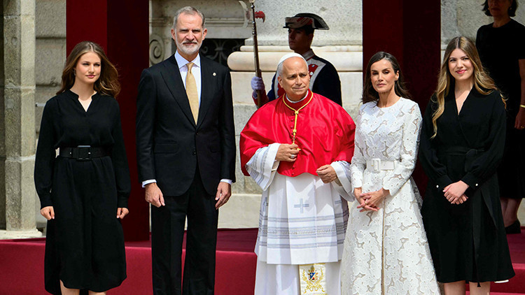 Papa Leo'nun İspanya Ziyareti: Göçmen Buluşması ve 4 Kentlik Program