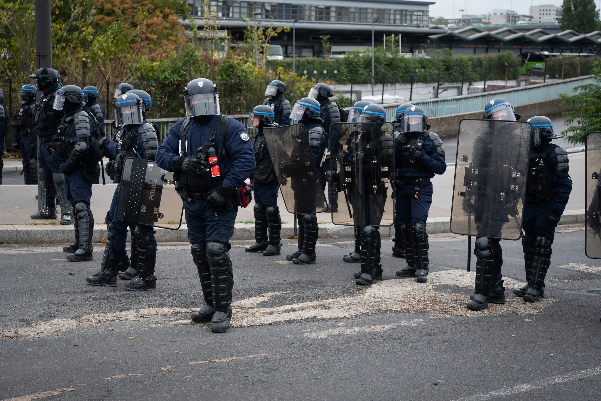 Paris'te Hayat Pahalılığı Protestosu: 110 Bin Kişi Sokakta