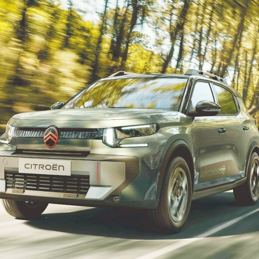 Paris Motor Show'da Fransız markaları sahne alıyor