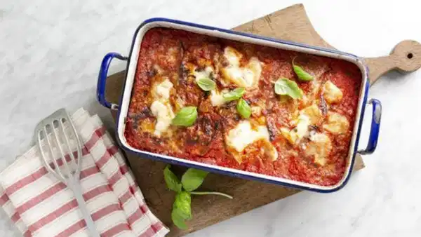 Parmigiana alla Napoletana: Napoli'nin Kat Kat Lezzeti