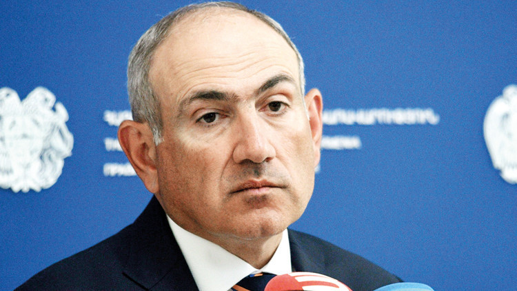Paşinyan Kremlin'in hedef tahtasında: Erivan'daki seçim gerilimi tırmanıyor