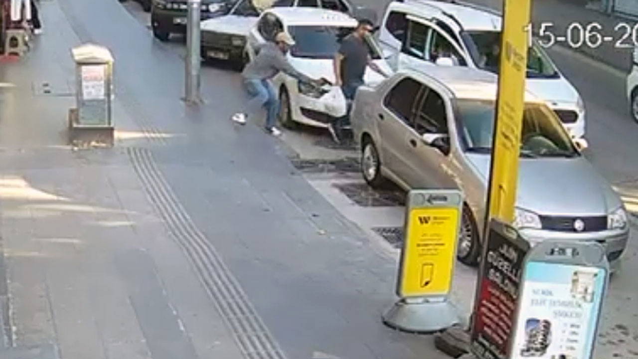 Pastaneden çıkarken silahlı saldırı: Eşinin gözü önünde vuruldu