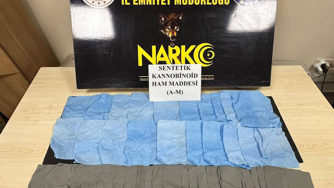 Peçeteye Emdirilmiş Uyuşturucu Otobüste Yakalandı: 22 Milyon TL Değerinde