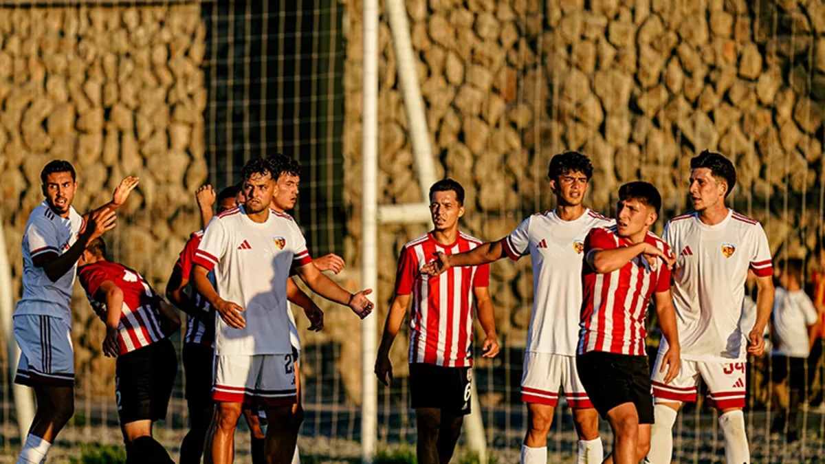Pendikspor Hazırlık Maçında Kayserispor'u 2-1 Yendi