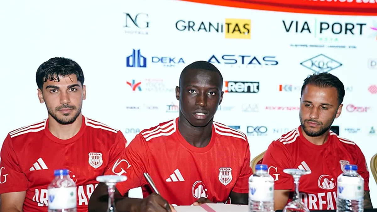 Pendikspor Yeni Transferlerini Basın Toplantısıyla Tanıttı