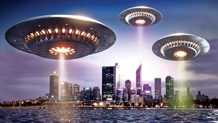 Pentagon 40 yeni UFO dosyasını kamuya açtı