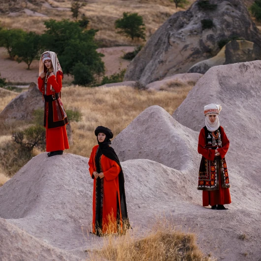 Peribacaları Geleneksel Türk Motifleriyle Buluştu