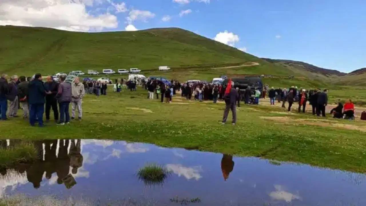 Perşembe Yaylası'nda zafer: Mahkeme sondaja dur dedi, iş makineleri çekildi