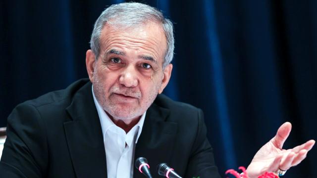 Pezeşkiyan: Ekonomik Sorunlar Büyüdü, Gelirler Azaldı