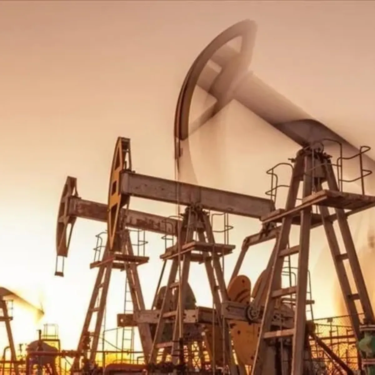 Petrol yollarında tehlikeli tırmanış! Enerjide yüzde 40'lık kriz kapıda