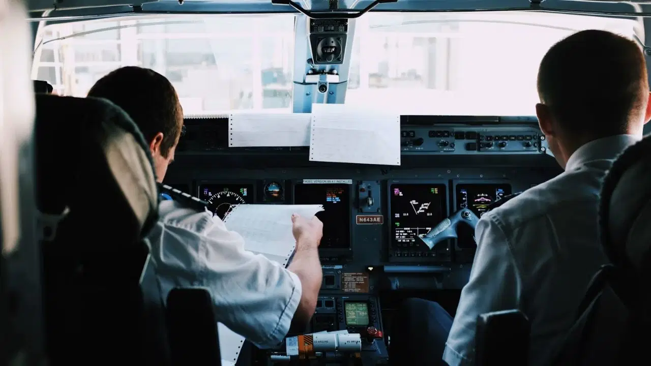 Pilotlar ve Kabin Memurlarında Kanser Riski Yüksek Çıktı